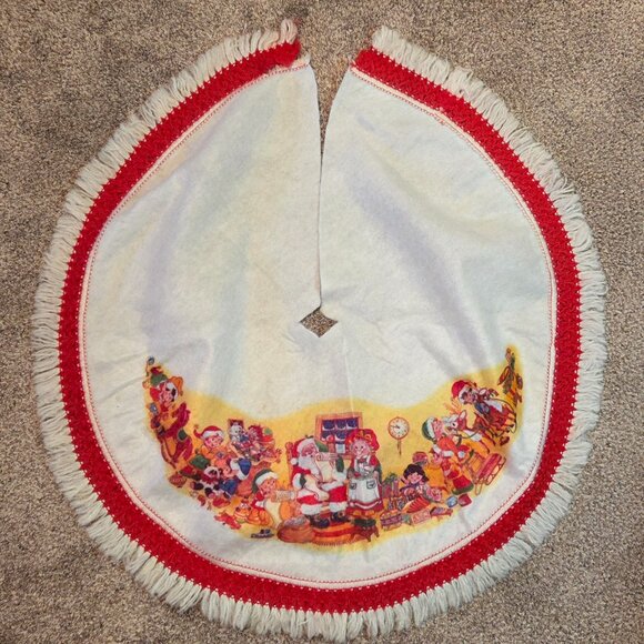 Vintage Santa’s Workshop 45" Round Tree Skirt - Felt, Fringe Trim - 50+ yrs old - Picture 1 of 4